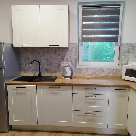 Ane Apartment *